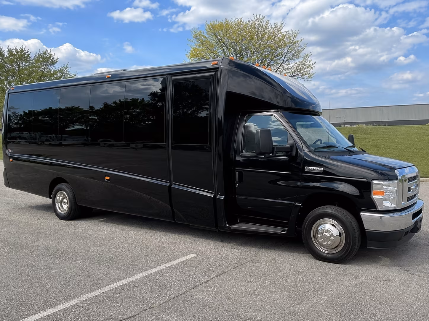 book a bus for your next corporate event 1