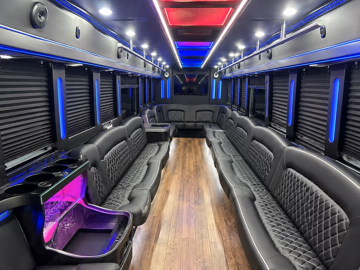 bus rentals for multi stop corporate shuttle routes across south king county