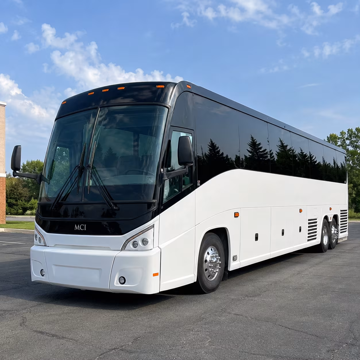 charter buses for trade show groups arriving at seattle tacoma international airport