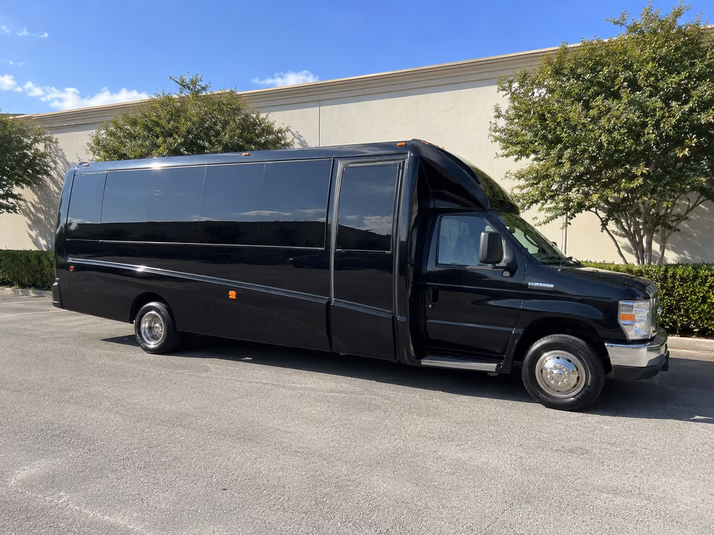 kent concert party bus rental