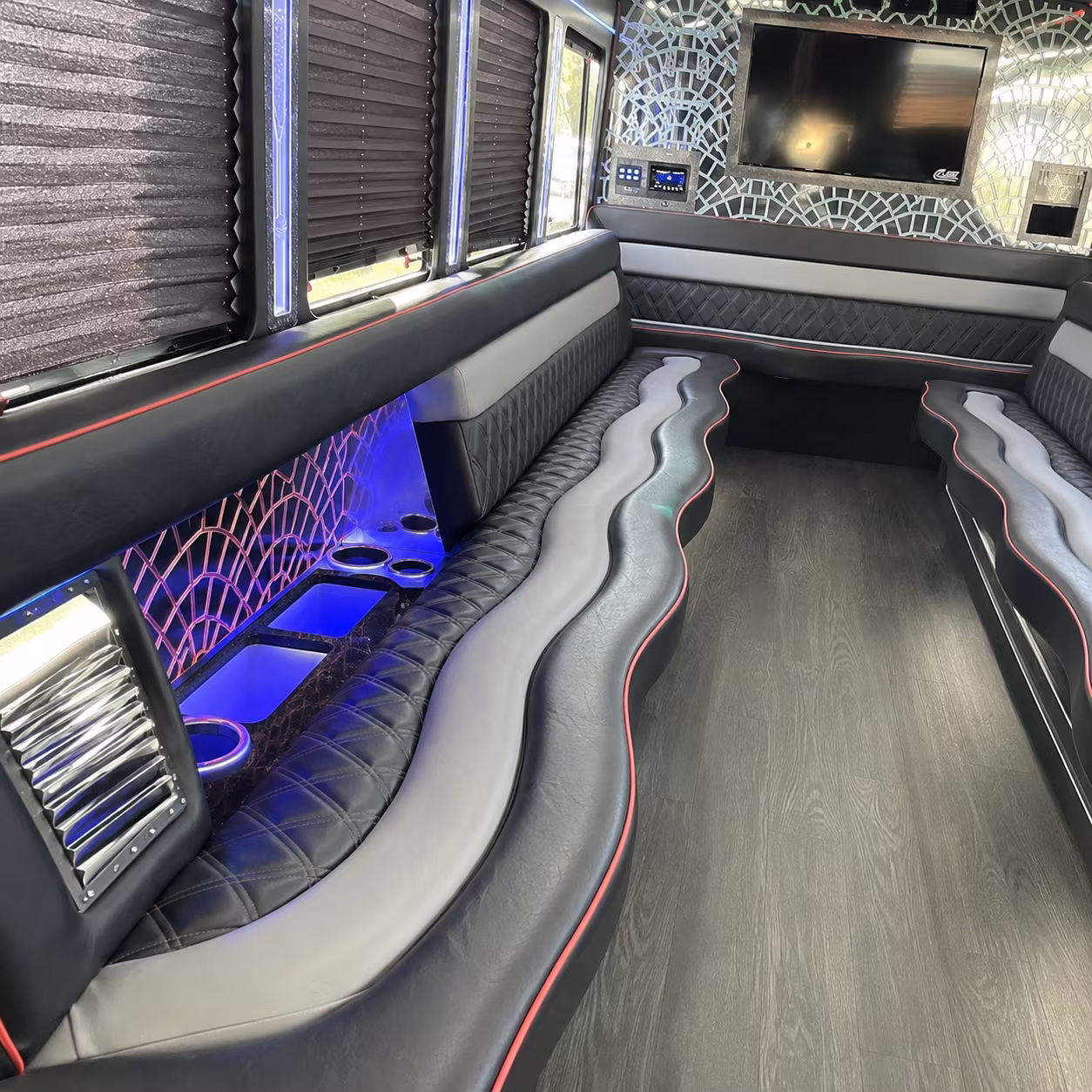 party bus rentals for kent area proms